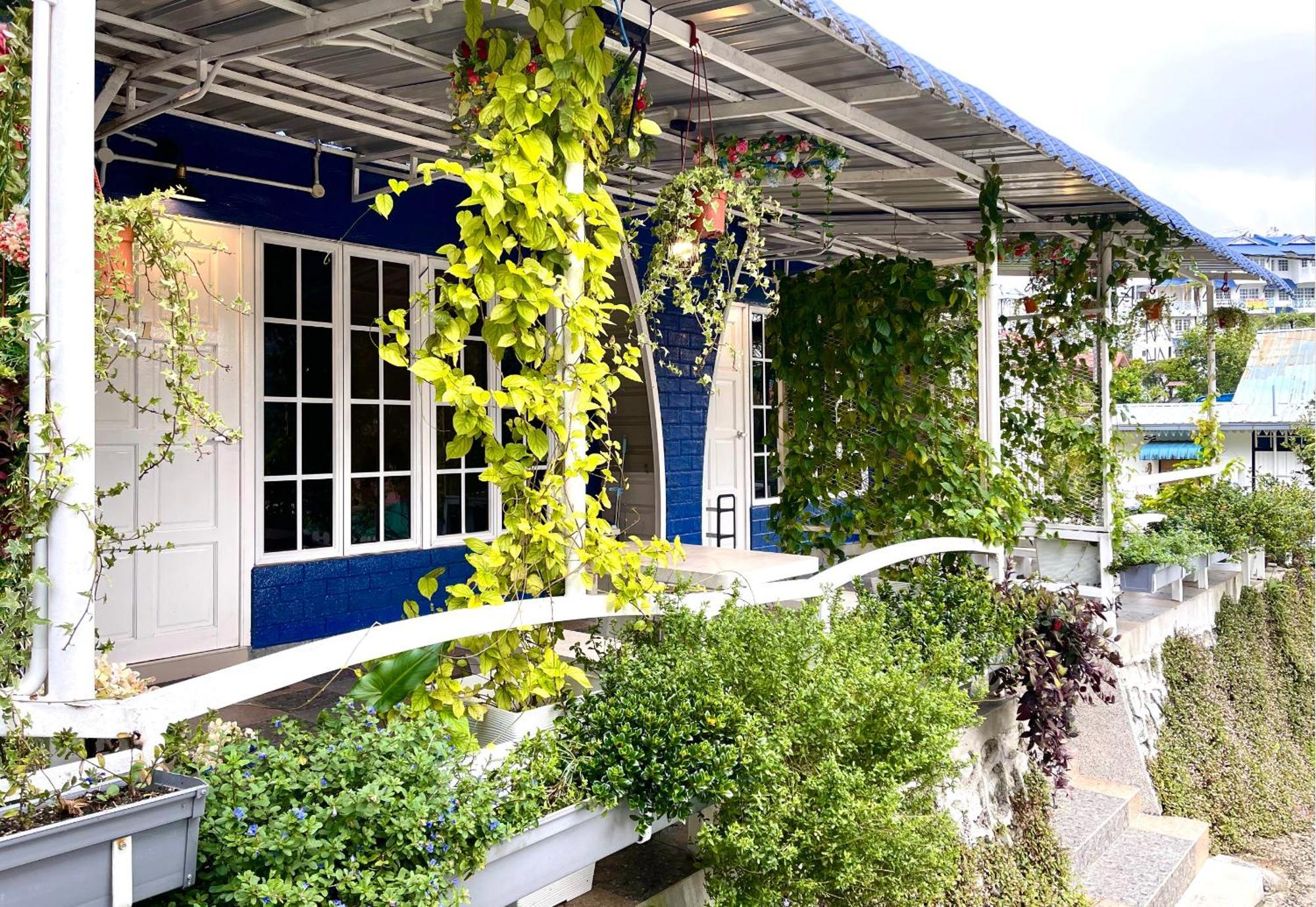Blue Cabins By Pfordten Cottage Cameron Highlands Exterior photo